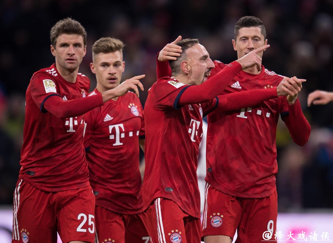 纪录之夜!拜仁药厂献进球大战 莱万又迎里程碑 纪录之夜!拜仁药厂献进球大战 莱万又迎里程碑