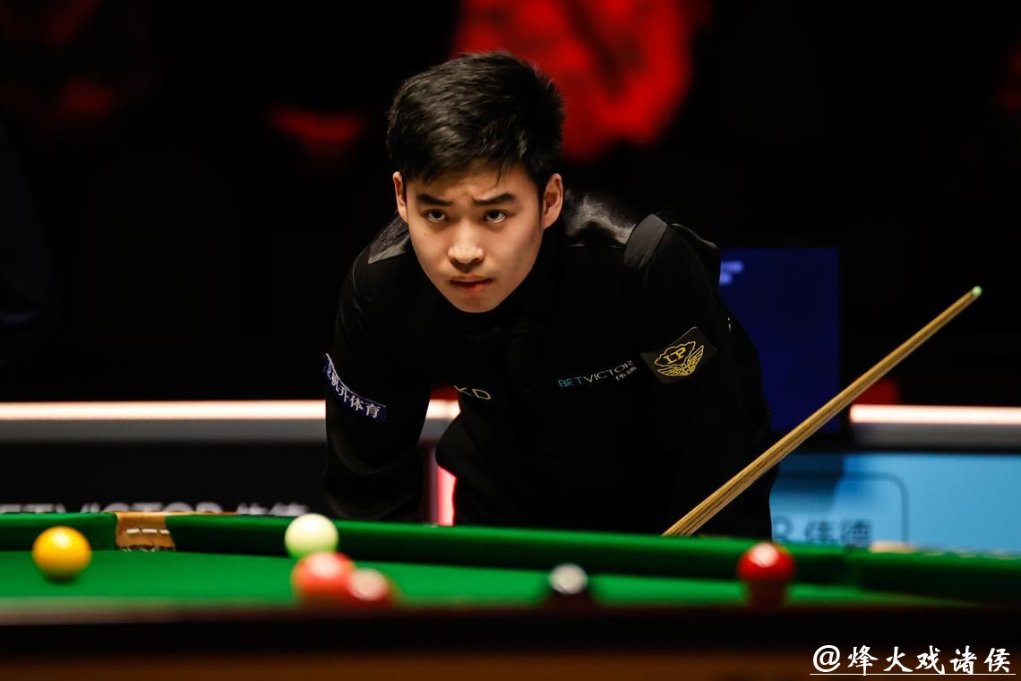 斯诺克英格兰公开赛 斯佳辉4-2刘宏宇晋级32强 斯诺克英格兰公开赛 斯佳辉4-2刘宏宇晋级32强