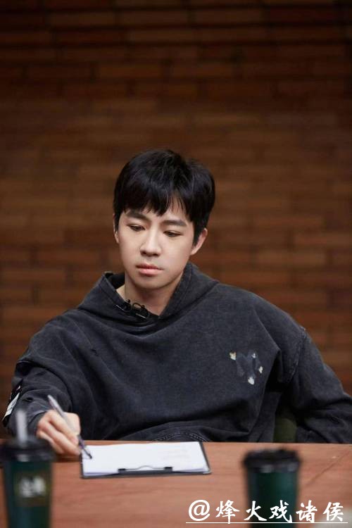 三线青春热血沸腾!俞灏明李曼演绎748厂爱恨,谁在改革浪潮中守住初心? 三线青春热血沸腾!俞灏明李曼演绎748厂爱恨,谁在改革浪潮中守住初心?