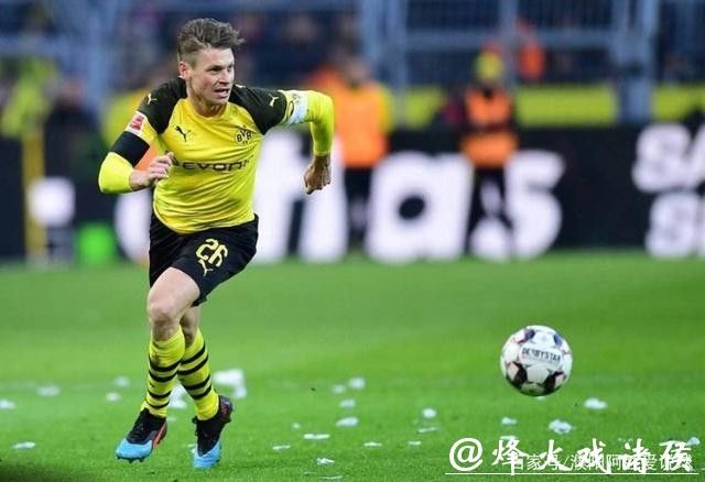 德甲-桑乔建功皮什切克门线救险 多特1-0弗赖堡 德甲-桑乔建功皮什切克门线救险 多特1-0弗赖堡